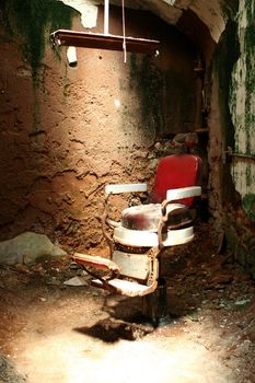 A odl prison barber chair