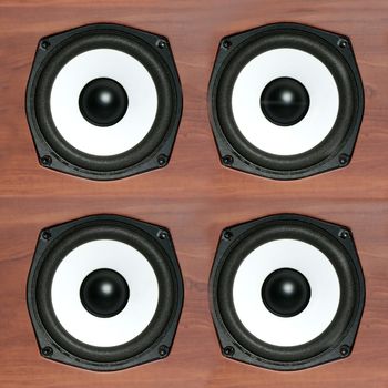 Audio speaker array pattern, four loudspeakers