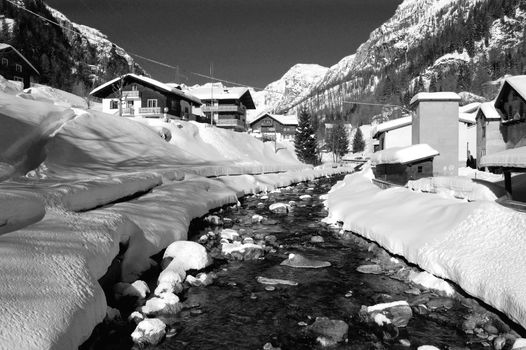 village in the alps (Val Formazza, Italy)