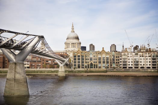 St Paul Cathedral and Millennium Bridge