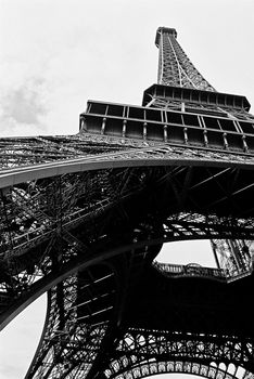 Black & white view of the Eiffel Tower in Paris
