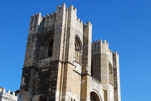 oldest church/chapel in the city of Lisbon