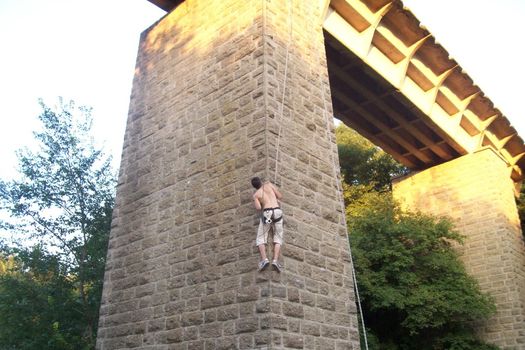 Bridge climbing (first)