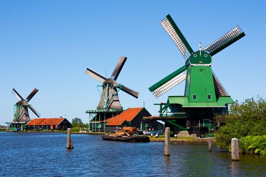 Mills in Holland, traditional and direct landmark of the country
