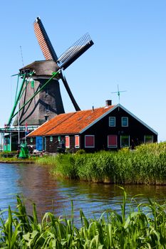 Mills in Holland, traditional and direct landmark of the country