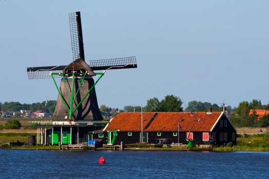 Mills in Holland, traditional and direct landmark of the country