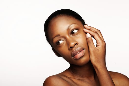 African woman with natural make-up headshoot 