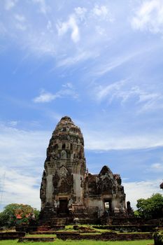 Wat Phasrirattanamahathat in Lopburi of Thailand