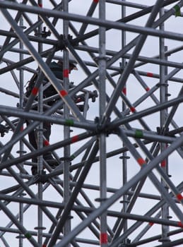 Constructive work builds on a metal stand structure.