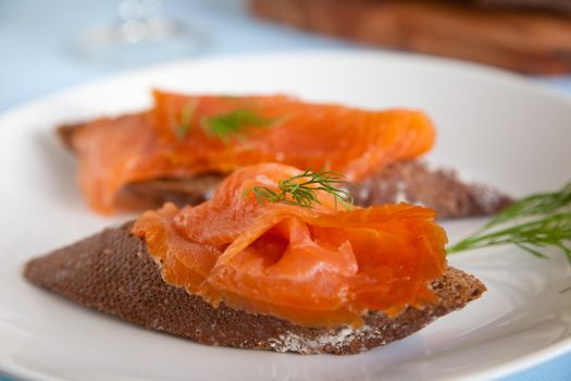 Toast with smoked salmon and a little bit of dille