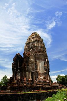 Wat Phasrirattanamahathat in Lopburi of Thailand
