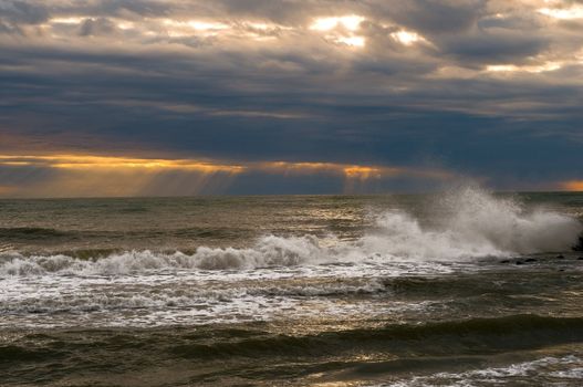 Waves on the dusk - Winter sea