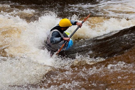 Competition of kayak whitewater freestyle, Russia, Akulovka