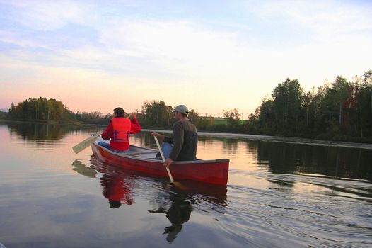 Two nature lovers on the lake