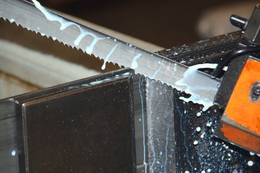 Industrial Bandsaw in action