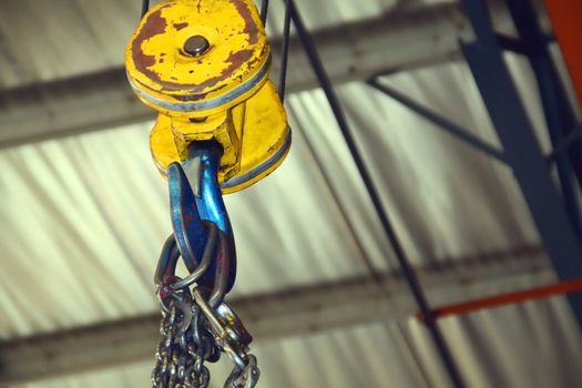 Industrial Hoist with hook and chain