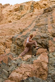 climbing girl rock egypt sinai