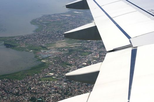 An image of Manila from the airplane