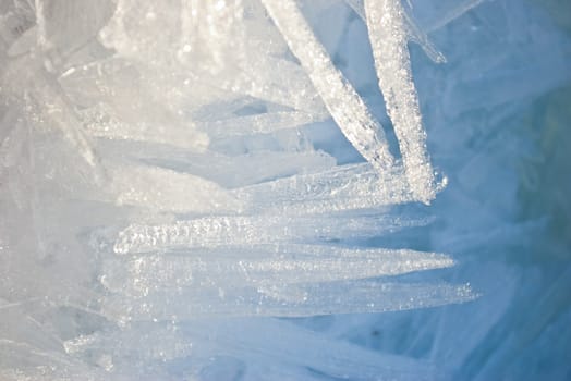the closeup of ice crystals with very shallow