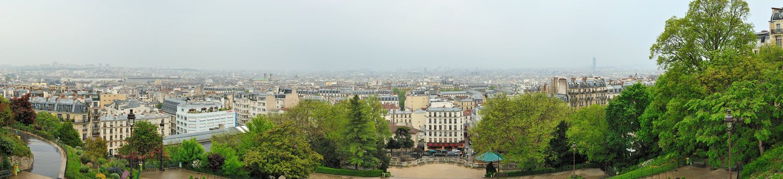 Panoramic view of the Paris from the Sacre Coeur