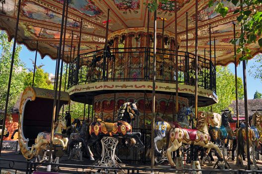 horses park carousel carnival amusement illuminated equipment ride