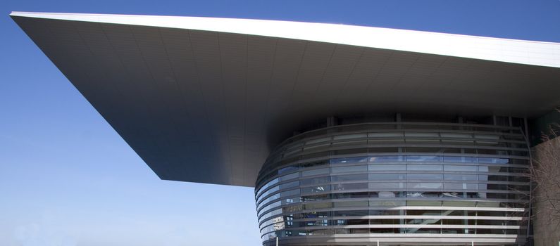 The impressive modern opera house in Copenhagen