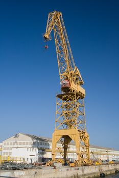 Naval crane of the dockyards of the port of C�diz