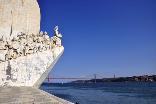 Monument to the great geographical otkrytiy.On was built in 1960, five hundred anniversary of the death of Infante D. Henrique