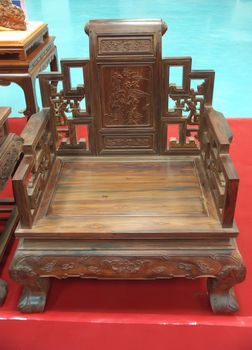 The typical pattern of Chinese ancient furniture