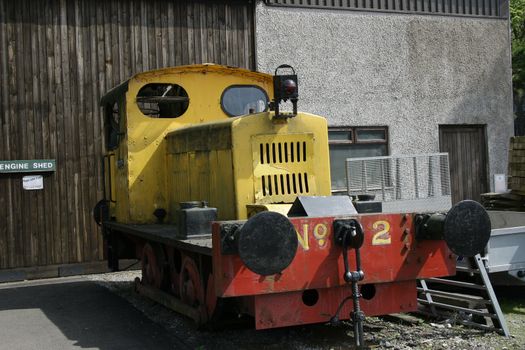 small train used as a shunter for moving carriages etc around the tracks