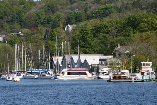 boats and yachts on windermere lake