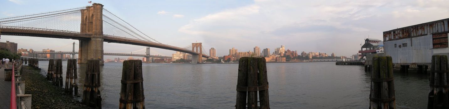 brooklyn and manhattan bridge panorama