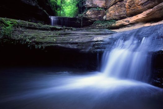 The beautiful Lasalle Falls at Starved Rock State Park in central Illinois.