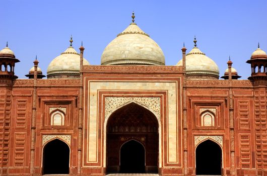 taj mahal in agra,india