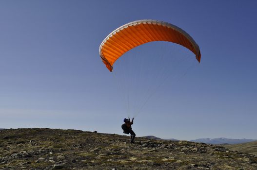 paraglider in start position