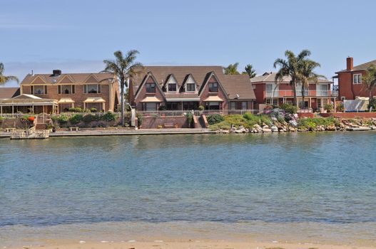 Australian family house, lake view, landscape. Houses on the lake. Houses with water view