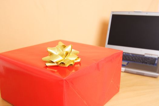 Buying gift on the internet