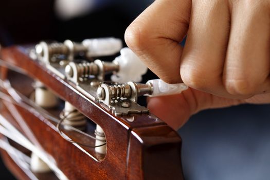 Tuning a guitar