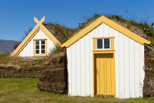 Typical mossy roof - Glaumber icelandic farm.