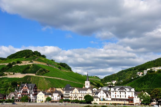 A small town on the bank of the Rhine river.