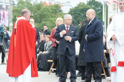 Warszaw, Poland - June 06: President of Poland Lech Kaczynski in Pi?sudzkiego square on the Cross devotion Pope John  Paul II in the 20th anniversary of the Polish pope. About the pilgrimage: "Let your spirit come down and renew the  face of the earth"