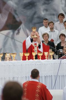 Warszaw, Poland - June 06: Archbishop Kazimierz Nycz in Pi?sudzkiego square on the Cross devotion Pope John Paul II in  the 20th anniversary of the Polish pope. About the pilgrimage: "Let your spirit come down and renew the face of the  earth"