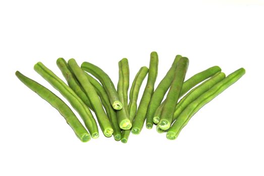 Raw green beans