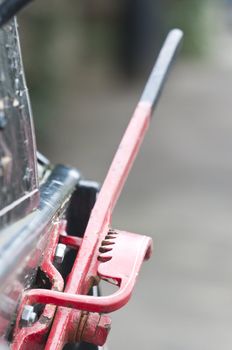 Anicent break mechanism and lever in a horse driven wagon
