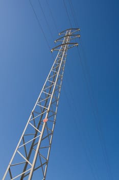 Metallic structure of transmission of electric current
