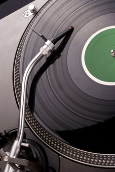 Direct drive turntable system