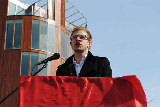 Member of the norwegian parliament, Snorre Valen, speaking in Svolvær on May 1st 2010.