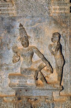 Beautiful carving at the jalagandeeswar temple an hoysala architecture