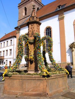 Osterbrunnen in Edenkoben
