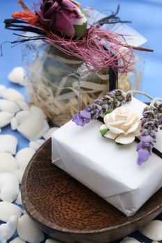 Wooden Soap Dish and Fizz Ball in PVC box decorated with flowers